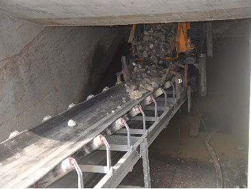 宜昌澤昱時(shí)產(chǎn)500-700噸/小時(shí)卵石洗砂破碎系統(tǒng)，每小時(shí)洗原砂300噸，破碎卵石+整形及機(jī)制砂300-400噸